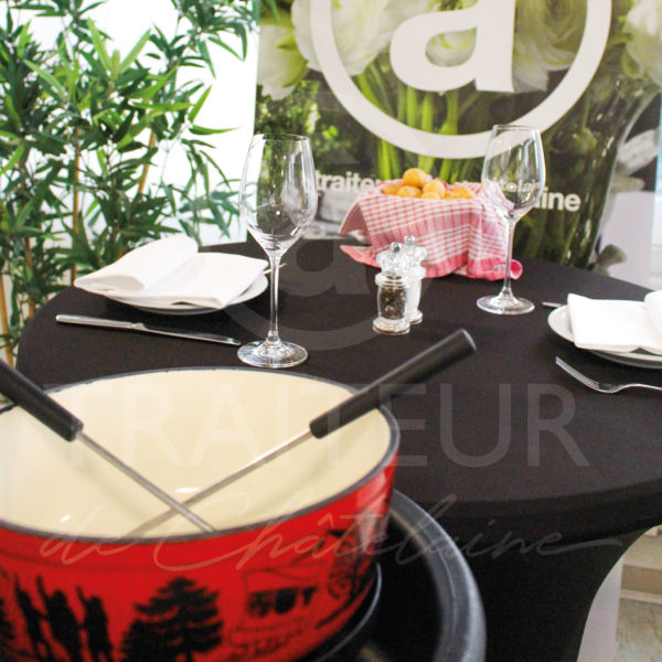 Appareil à fondue fonte – Image 3